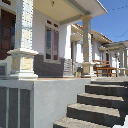 Yog Bromo Homestay Ngadisari Exterior photo