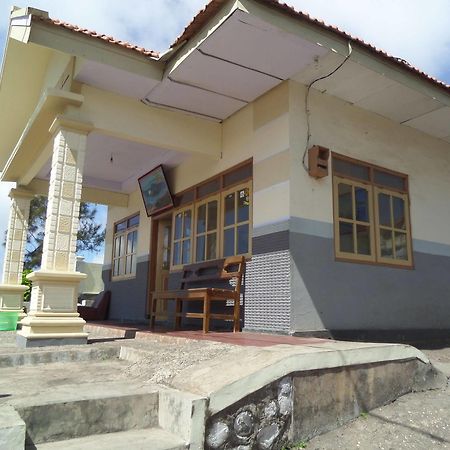 Yog Bromo Homestay Ngadisari Exterior photo